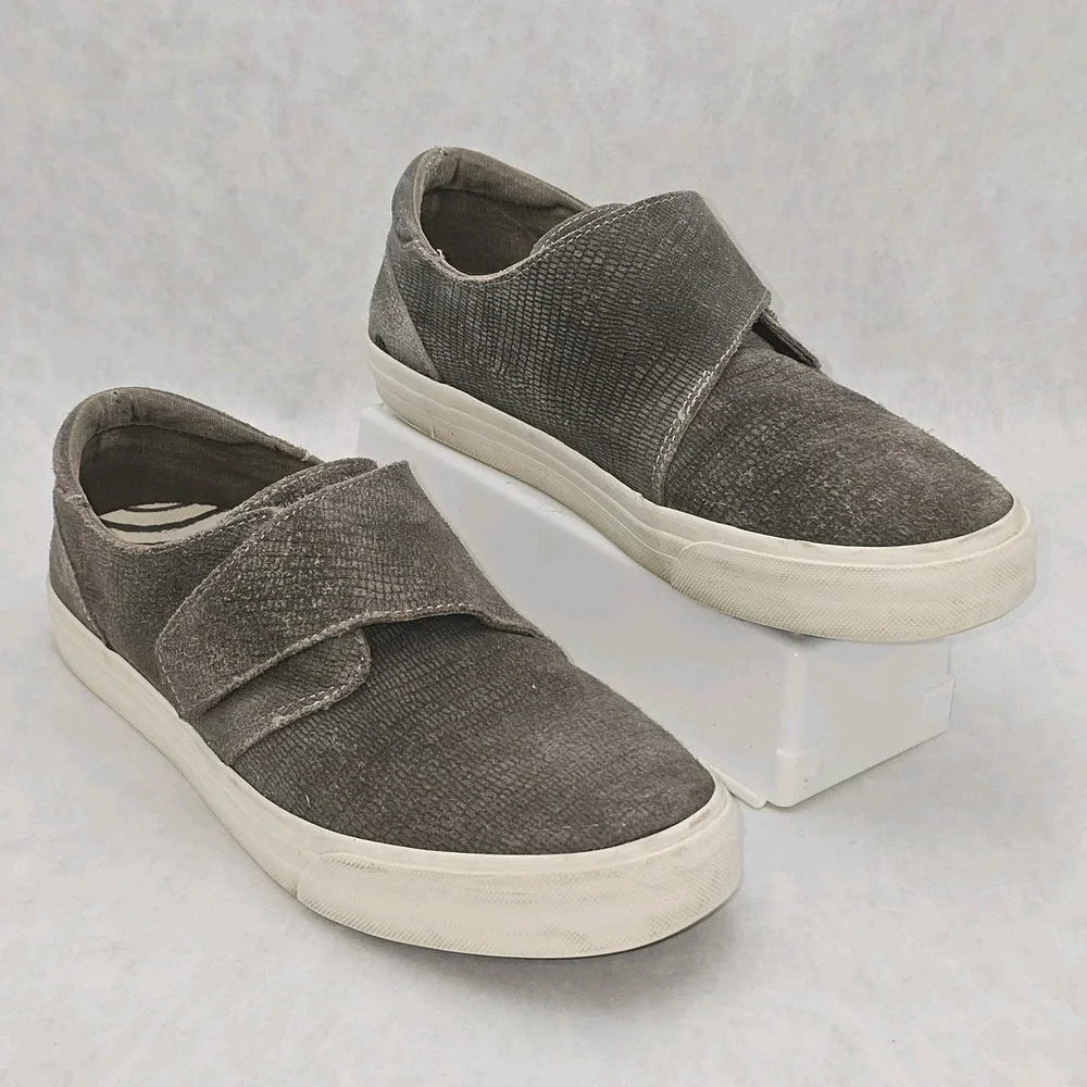 Taos Soul Taupe Embossed Suede EU 40 US 9.5 Women's Sneaker Shoes Arch Support